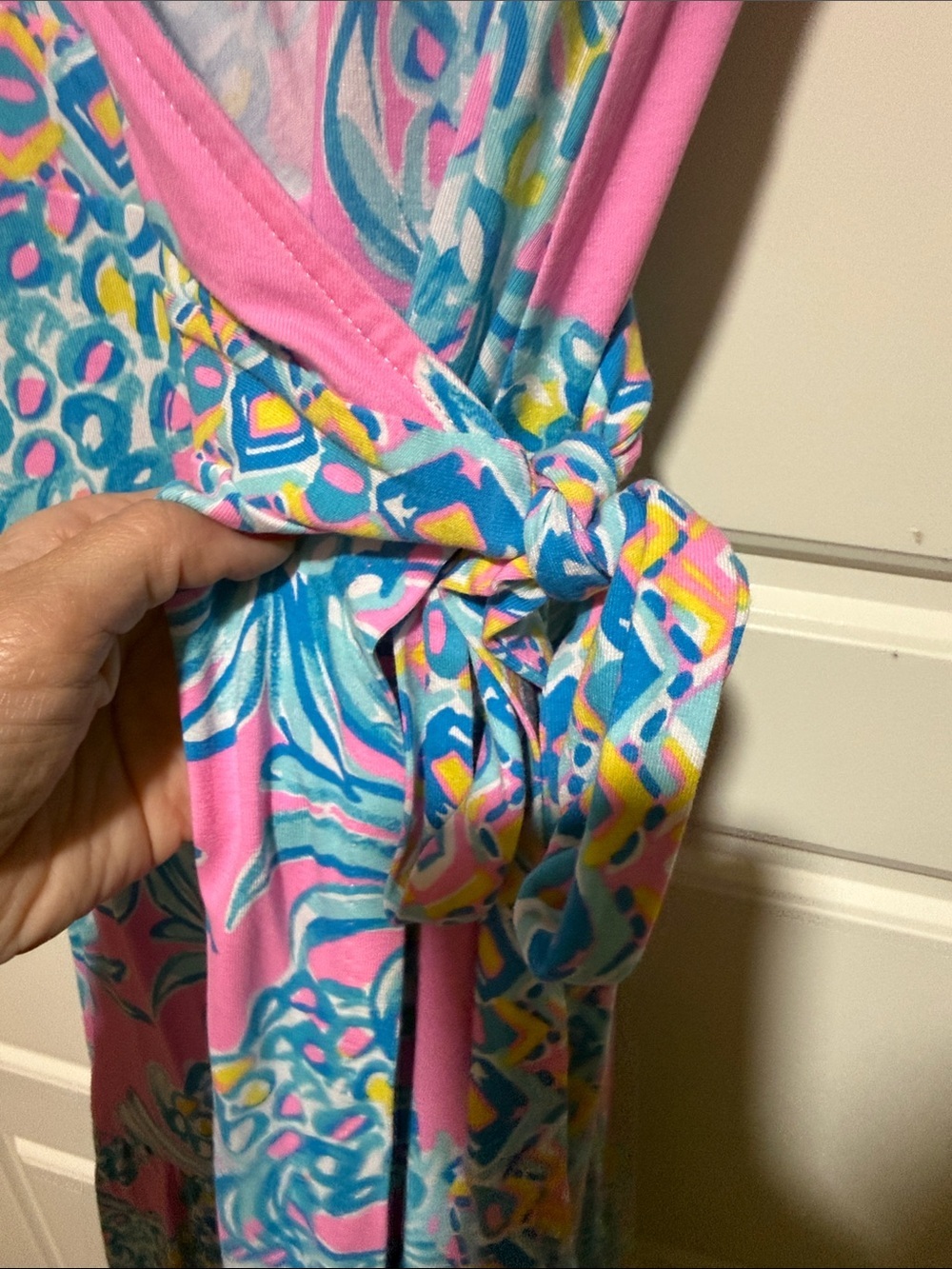 Lilly Pulitzer Pink Midi Dress with Aqua Tropical Motif - Picture 5 of 7